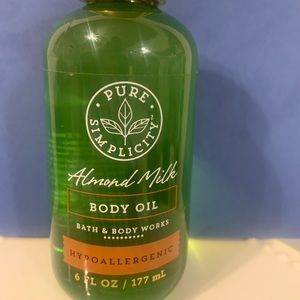 Bath and Bodyworks, almond milk, body oil